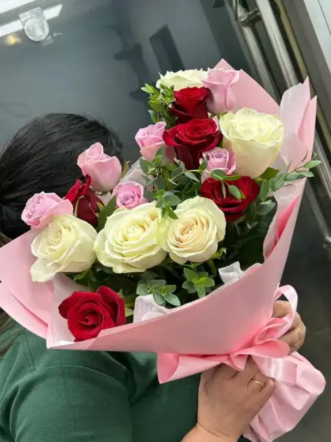 Delivered Bouquet Roses